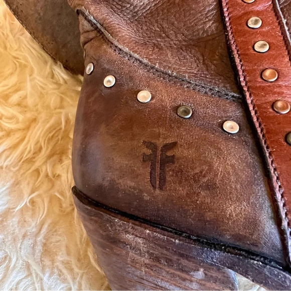Frye Studded Brown Leather Ankle Booties Sz-8 - Picture 6 of 9